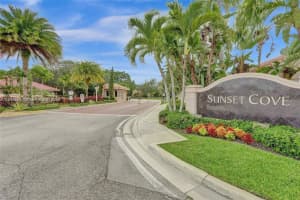 10132 Nw 4th Street, Plantation