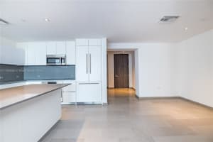 88 SW 7th St Apartment 1004, Miami, FL 33130, - MLS#A11789595