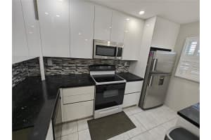 801 S Federal Hwy #102, Pompano Beach, FL 33062, - MLS#A11789639
