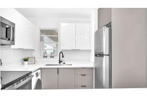 840 NW 87th Ave, Miami, FL 33172, Sold 07/23/25