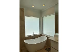 320 Windmill Palm Ave Plantation, FL 33324 - MLS#A11789721