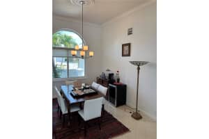320 Windmill Palm Ave Plantation, FL 33324 - MLS#A11789721