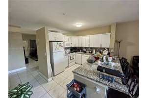 6940 NW 179th St Apt 308-7, Hialeah, FL 33015, - MLS#A11789728