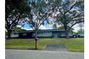 8620 Sw 185th St, Cutler Bay