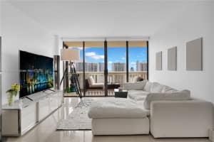 1000 E Island Blvd APT 2508, Aventura, FL 33160, - MLS#A11789752