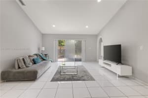 9441 Chelsea Dr, Miramar, FL 33025, Sold 08/27/25
