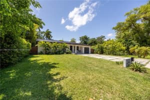 288 Ne 117th St, Miami