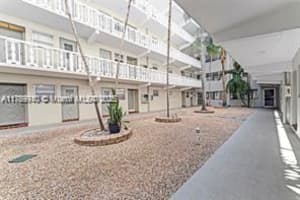 330 SE 2nd St APT 404G, Hallandale Beach, FL 33009, - MLS#A11789910