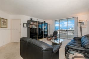 MLS# A11789950, Aventura, Florida 33180