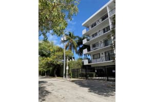 MLS# A11789952, Miami Beach, Florida 33139