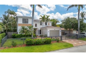 260 Ne Wavecrest Ct Boca Raton, FL 33432 - MLS#A11789969