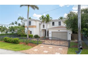 260 Ne Wavecrest Ct Boca Raton, FL 33432 - MLS#A11789969