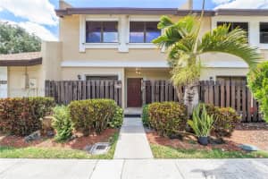 300 SW 96th Terrace, Pembroke Pines, FL 33025, Sold 07/29/25