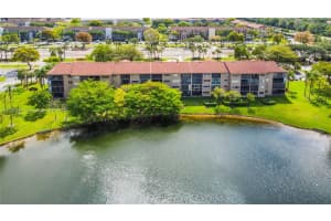 1400 Sw 137 Ave 311f, Pembroke Pines