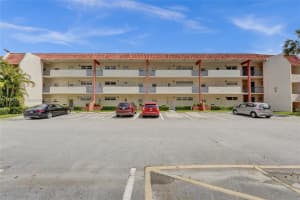 830 S Hollybrook Dr 310 Pembroke Pines, FL 33025 - MLS#A11790100