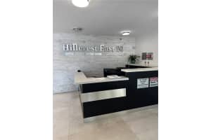 MLS# A11790117, Hollywood, Florida 33021