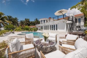 2 S Hibiscus Dr, Miami Beach, FL 33139, - MLS#A11790169