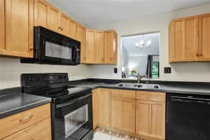 6179 Pine Tree Ln B, Tamarac, FL 33319 - MLS#A11790234
