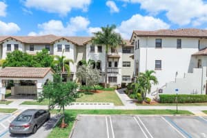 10620 NW 88th St, Doral, FL 33178, Sold 07/09/25