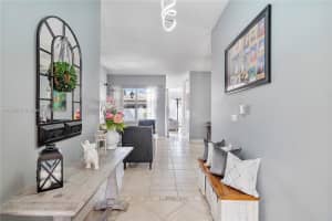 13995 S Cypress Cove Cir, Davie, FL 33325, Sold 07/23/25