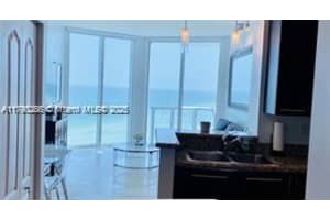6515 Collins Ave APT 1604, Miami Beach, FL 33141, - MLS#A11790288
