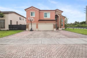 15662 SW 8th Ln, Miami, FL 33194, Sold 06/20/25