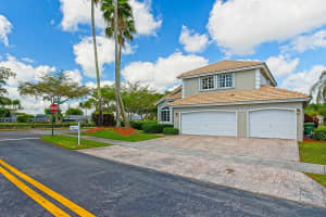 500 SE 25th Dr, Homestead, FL 33033, Sold 06/16/25