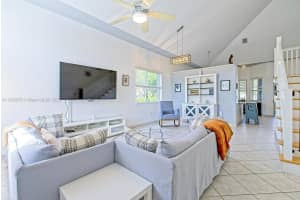 500 SE 25th Dr, Homestead, FL 33033, Sold 06/16/25