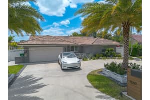 1260 NW 112th Way, Coral Springs, FL 33071, - MLS#A11790412