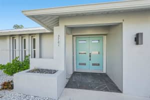 3701 Se 17th Pl Cape Coral, FL 33904 - MLS#A11790445