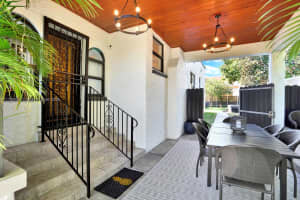 318 SW 16th Ave, Miami, FL 33135, Sold 07/29/25