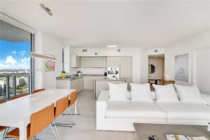 4010 S Ocean Dr, Hollywood, FL 33019, Sold 05/07/25