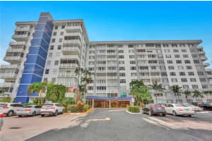 4350 Hillcrest Dr, Hollywood, FL 33021, Sold 07/28/25