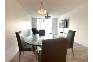 8300 Sunrise Lakes Blvd APT 208, Sunrise, FL 33322, - MLS#A11790539
