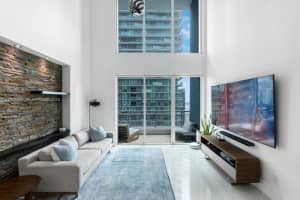 60 SE 13th St, Miami, FL 33131, Sold 06/13/25