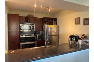 8120 D, 8120 Geneva Ct, Doral, FL 33166, Sold 07/23/25