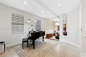 10470 NW 58th Terrace, Doral, FL 33178, Sold 06/06/25