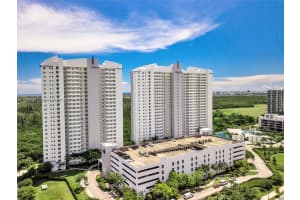 15051 Royal Oaks Ln APT 2301, North Miami, FL 33181, - MLS#A11790700
