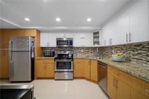 2150 Sans Souci Blvd C502 North Miami, FL 33181 - MLS#A11790708
