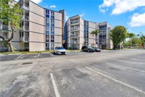7125 NW 186th St APT B104, Hialeah, FL 33015, - MLS#A11790722