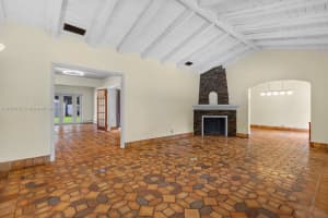 1050 W 47th St, Miami Beach, FL 33140, Sold 08/29/25