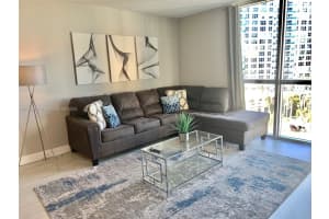 3901 S Ocean Dr APT 8W, Hollywood, FL 33019, Sold 08/18/25