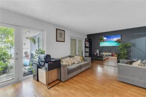 508 NW 11th St, Miami, FL 33136, - MLS#A11790846