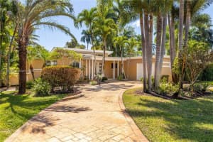 172 NE 87th St, El Portal, FL 33138, Sold 05/30/25