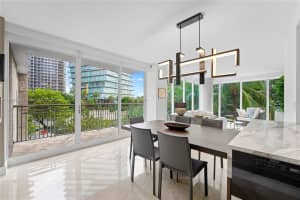 3400 SW 27th Ave APT 201, Miami, FL 33133, - MLS#A11790883