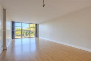 400 Leslie Dr, Hallandale Beach, FL 33009, Sold 06/16/25