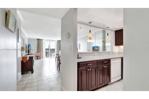 427 Golden Isles Dr APT 5J, Hallandale Beach, FL 33009, - MLS#A11790913