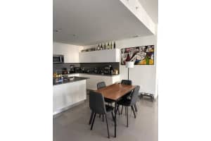 88 SW 7th St Apt 810, Miami, FL 33130, - MLS#A11790928