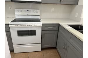7985 NW 8th St APT 110A, Miami, FL 33126, - MLS#A11791000