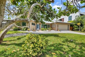 2019 NE 31st Ave, Fort Lauderdale, FL 33305, - MLS#A11791021
